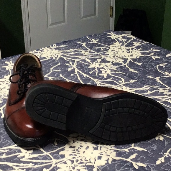 mint condition Docker oxfords - Picture 2 of 2